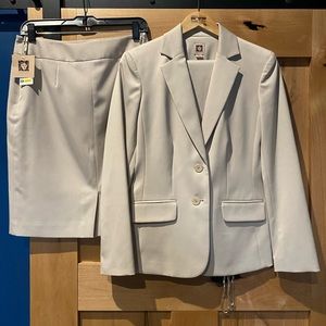 Anne Klein Suit Set